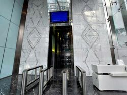 Arc 380 (D8), Office #454303741
